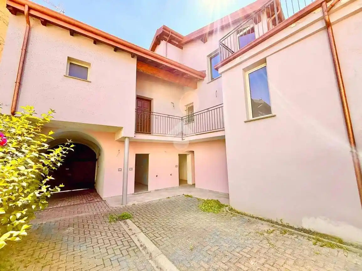 Rustico - Casale in vendita a Novi Ligure