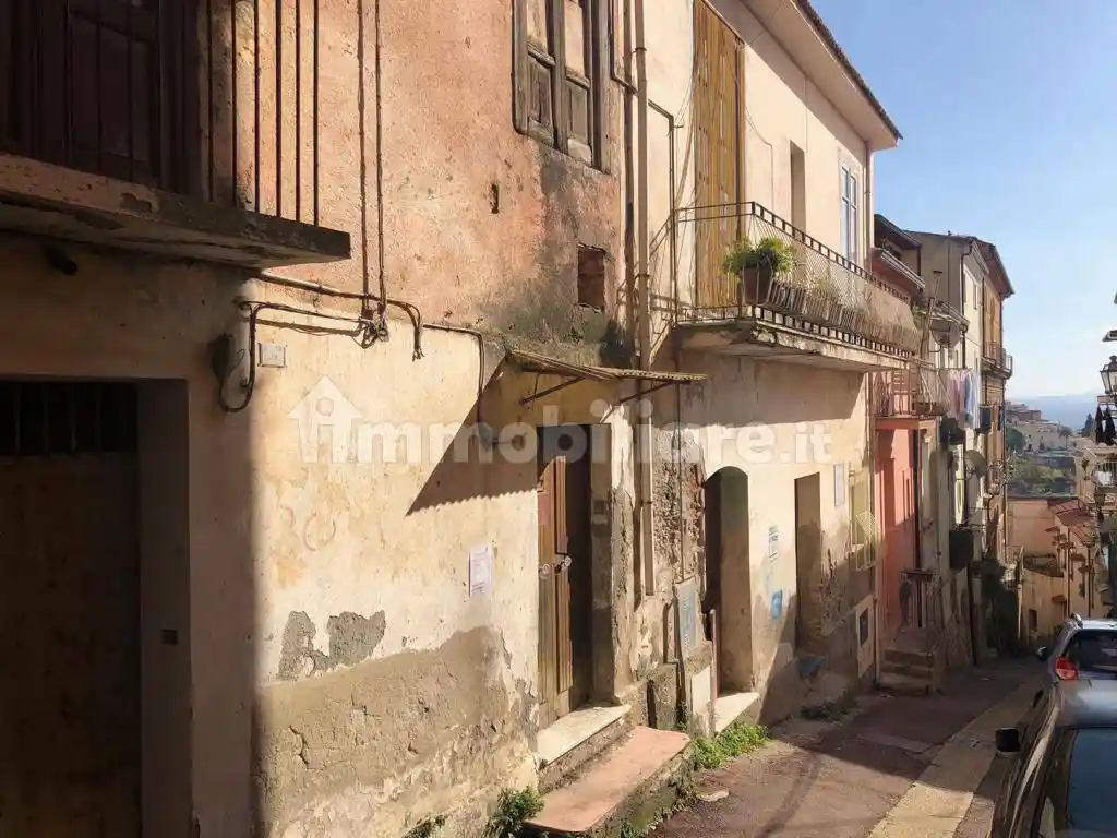 Palazzo - Edificio in Vendita - foto 2