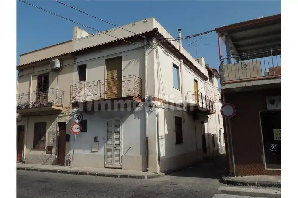 Casa indipendente in vendita a Spadafora