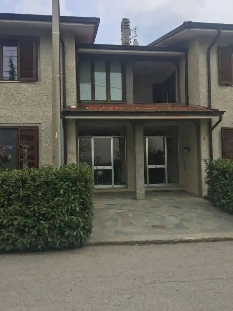 Appartamento in affitto a Rodello