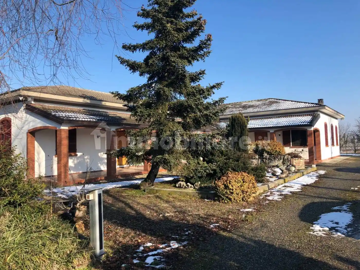 Villa in vendita a Piacenza