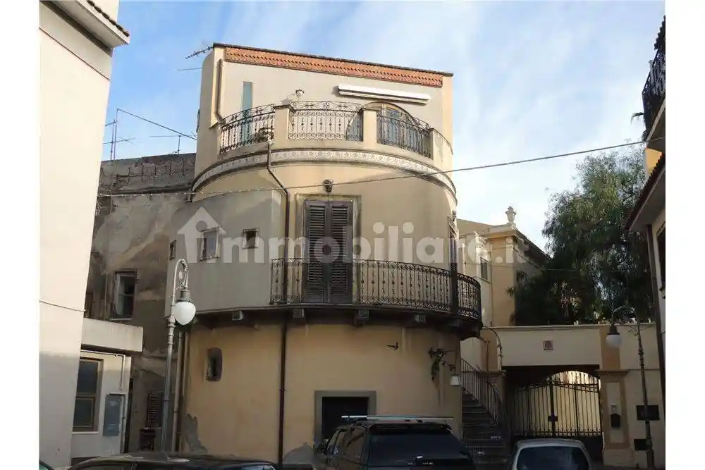 Casa indipendente in vendita a Villafranca Tirrena