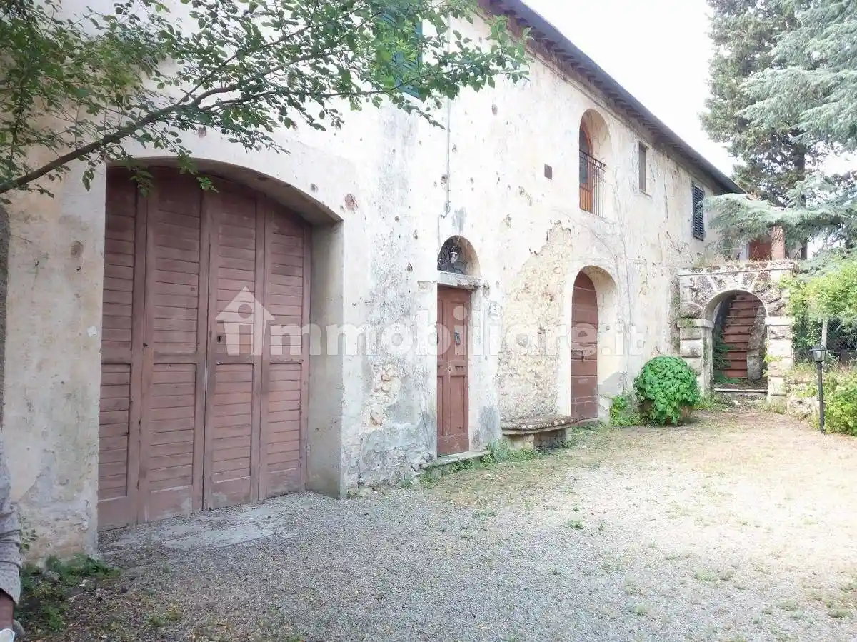 Villa in vendita a Poggibonsi