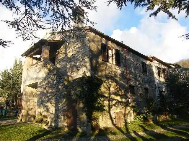 Rustico - Casale in vendita a Radicofani