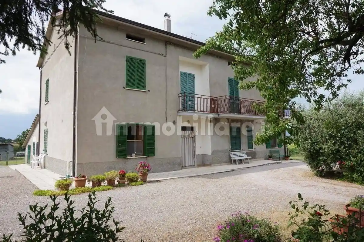 Casa indipendente in vendita a Castiglione del Lago