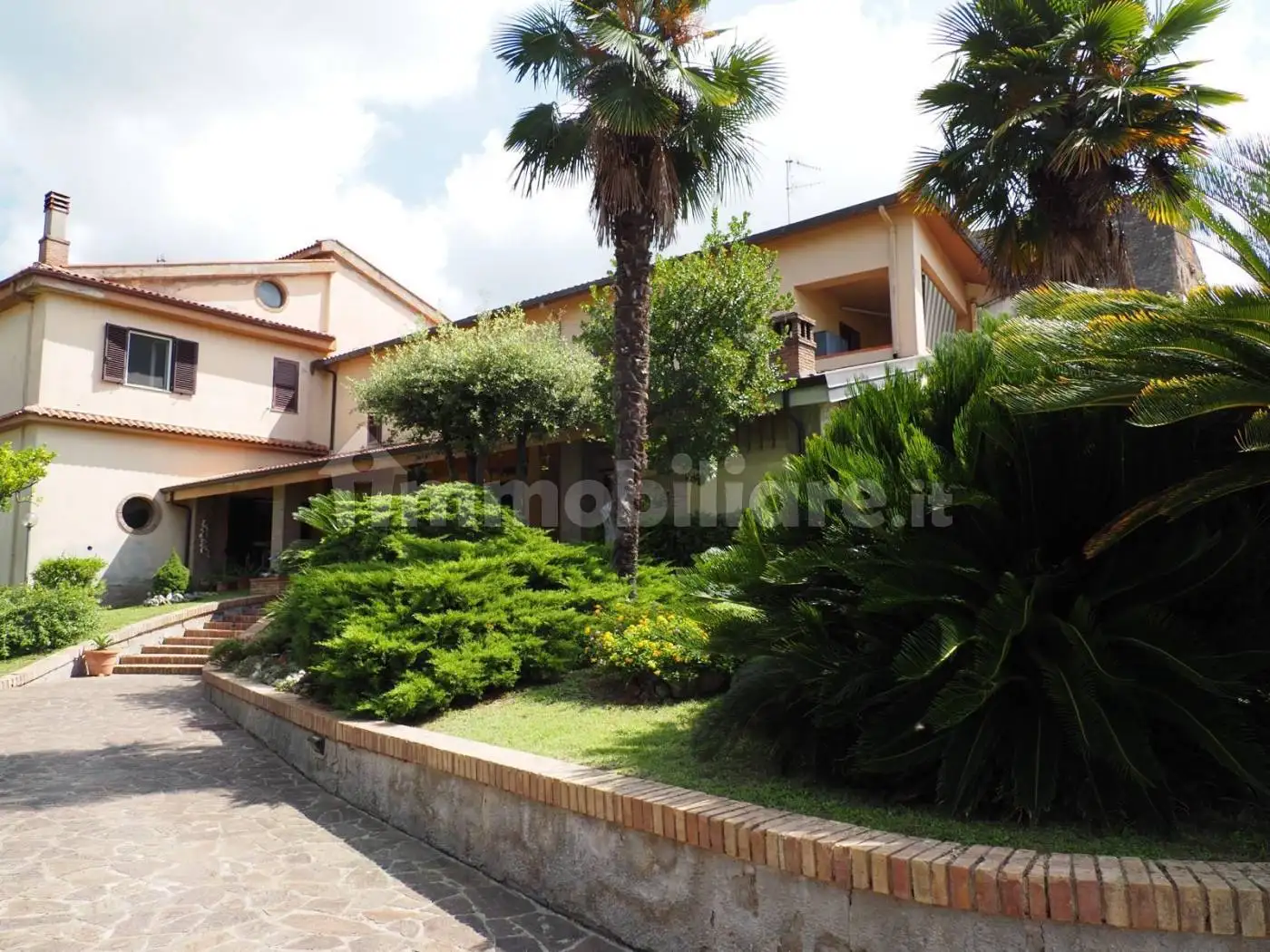 Villa in vendita a Calvi Risorta