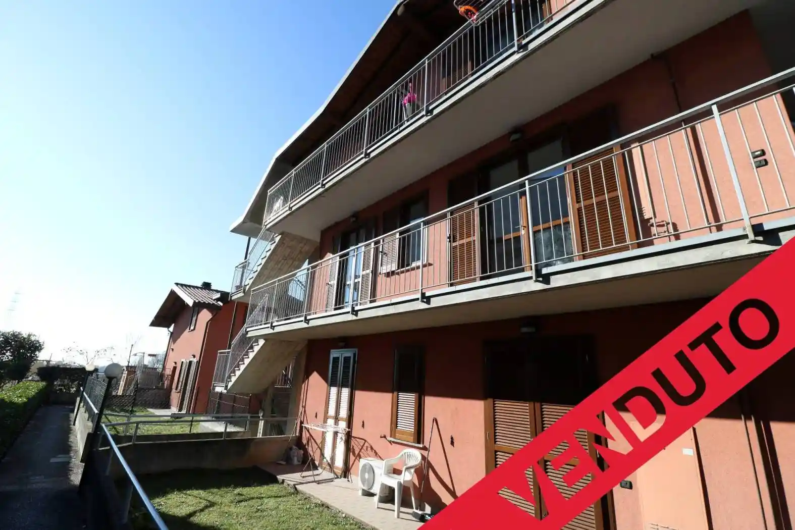 Appartamento in vendita a Bonate Sotto