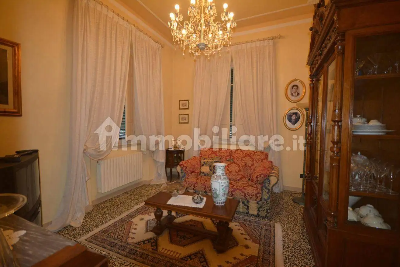 Villa in vendita a Capannori