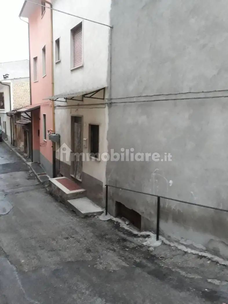 Appartamento in vendita a Celano