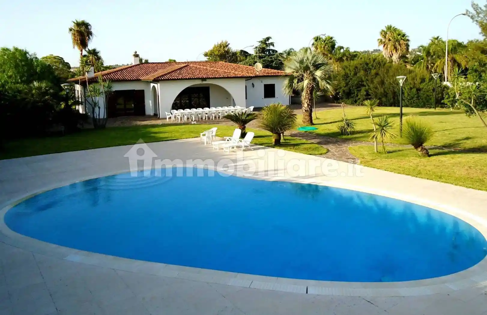 Villa in vendita a Parabita