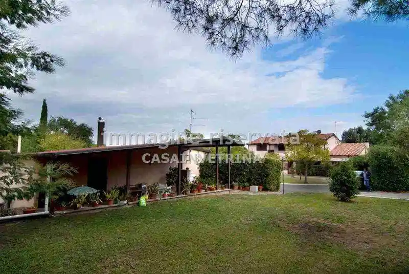 Palazzo - Edificio in vendita a Castiglione della Pescaia