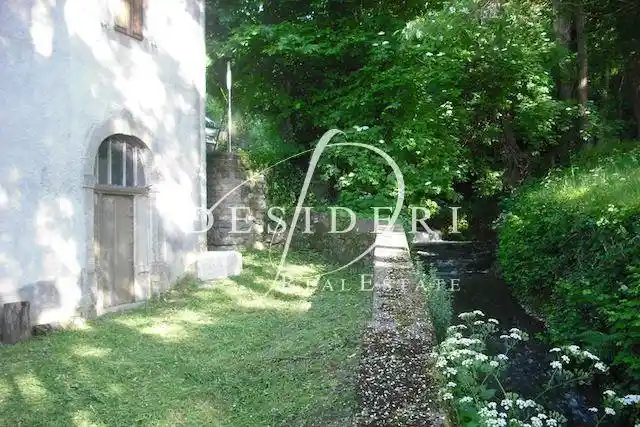 Rustico - Casale in vendita a Castel del Piano