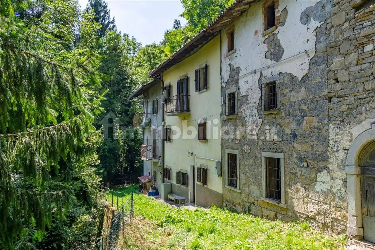 Terratetto plurifamiliare via Martire, Val Brembilla - foto 4
