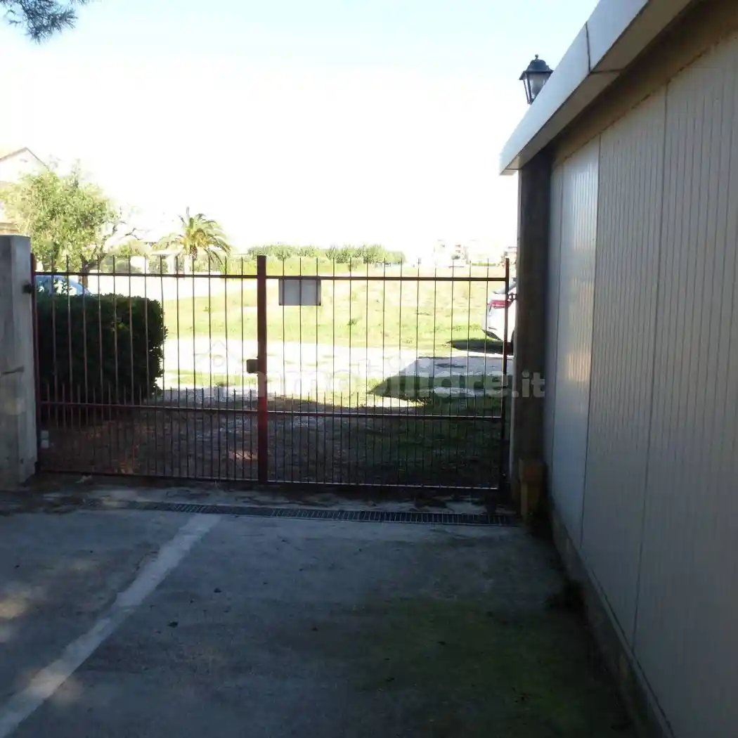 Terratetto unifamiliare, buono stato, 350 m², Villa Rosa, Martinsicuro - foto 3