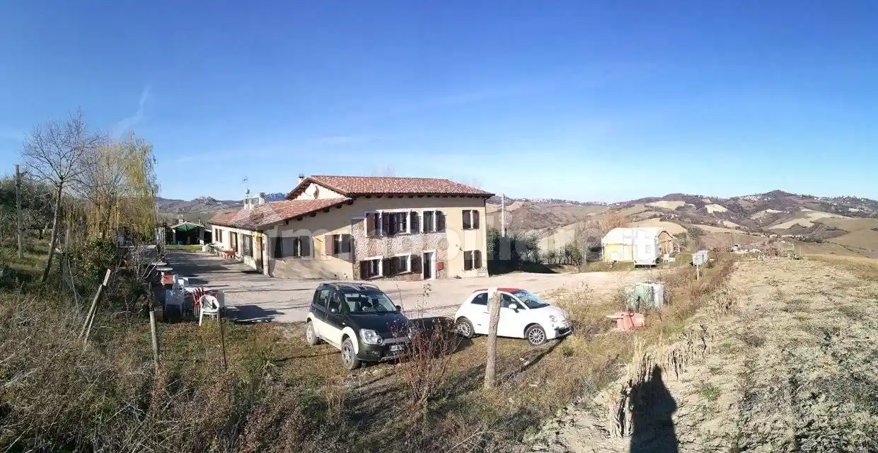 Rustico - Casale in vendita a Gemmano