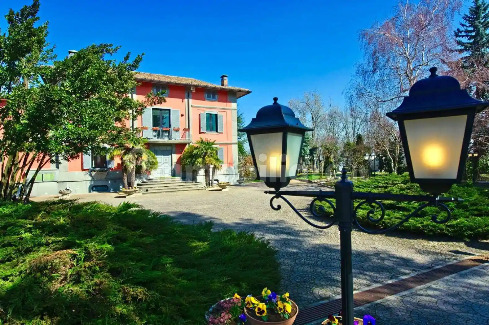 Villa in vendita a Atripalda