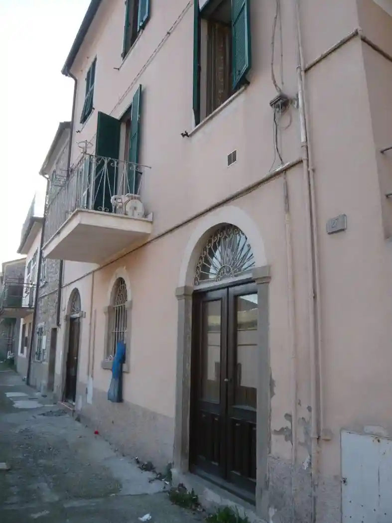 Appartamento in vendita a Pontremoli