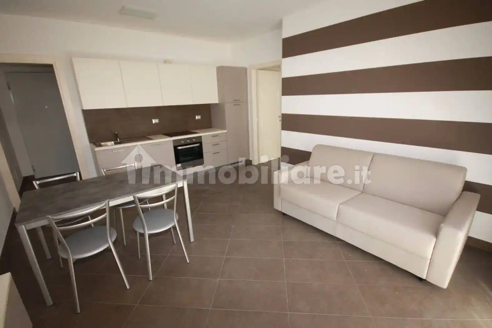 Appartamento in affitto a Sondrio