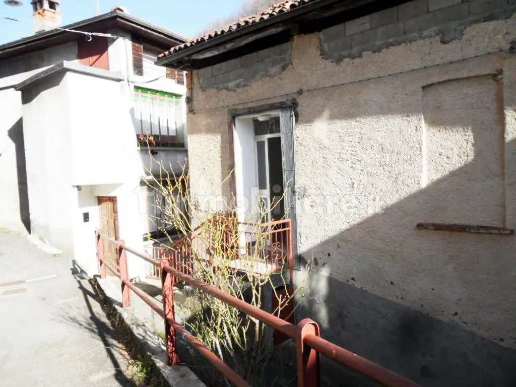 Rustico - Casale in affitto a Valduggia