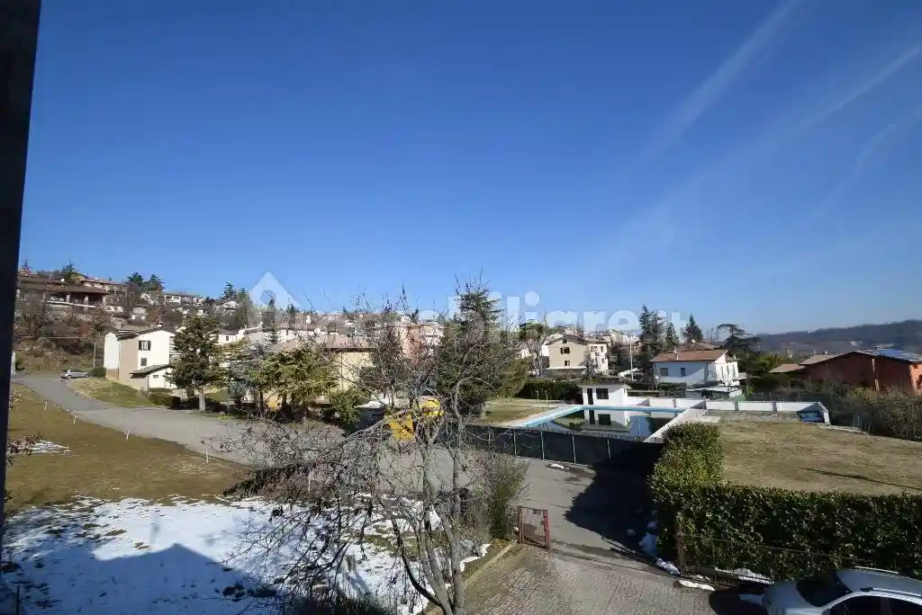 Villetta a schiera in vendita a Gropparello