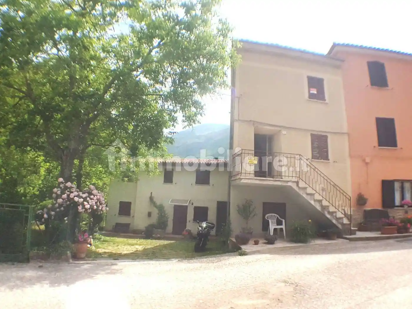 Casa indipendente in vendita a Cantiano