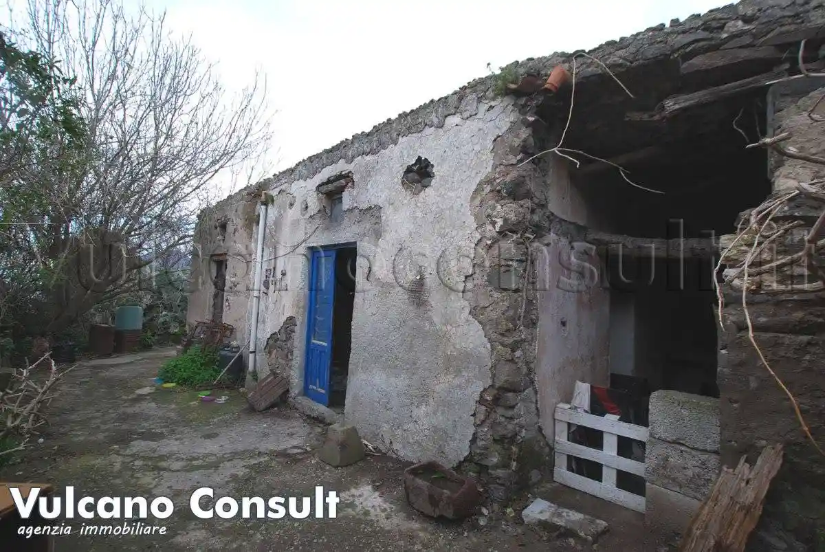 Rustico - Casale in vendita a Lipari