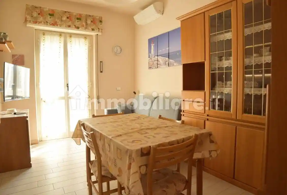 Appartamento in affitto a Alassio