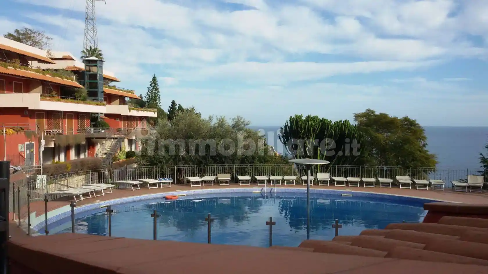 Appartamento in vendita a Letojanni