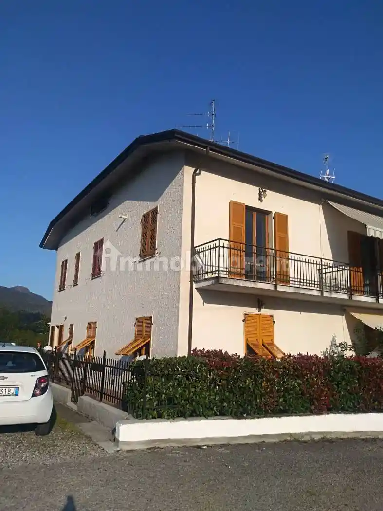Appartamento in vendita a Borghetto di Vara