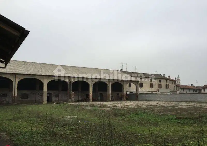 Rustico - Casale in vendita a Genivolta