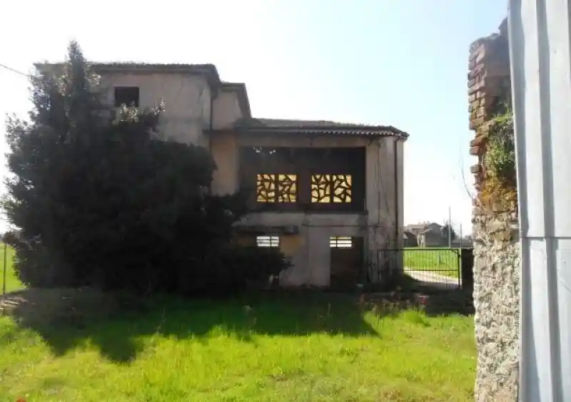 Casa indipendente in vendita a Soncino