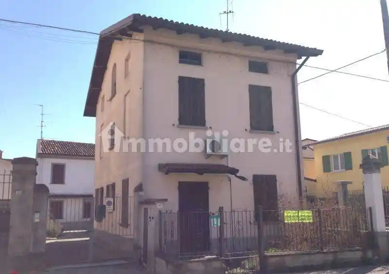 Villa in vendita a Soncino