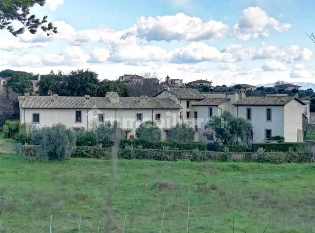 Appartamento in affitto a Formello