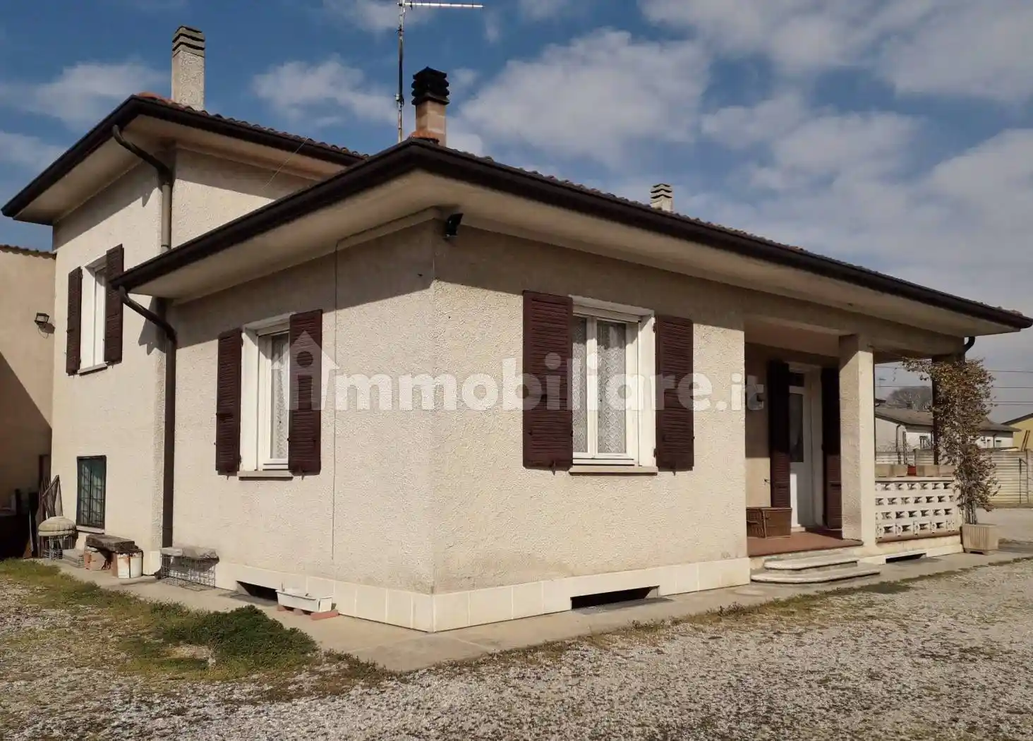 Villa in vendita a Castellucchio