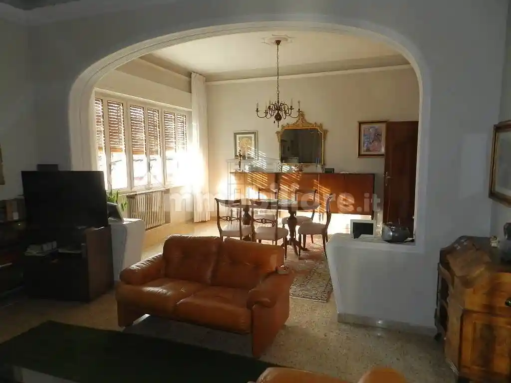 Villa in vendita a Lucca