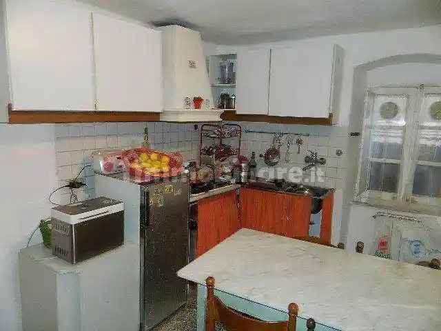 Villa in vendita a Luni