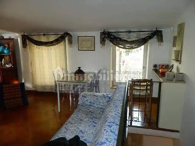 Casa indipendente in vendita a Vezzano Ligure