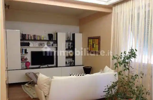 Appartamento in vendita a Carrara