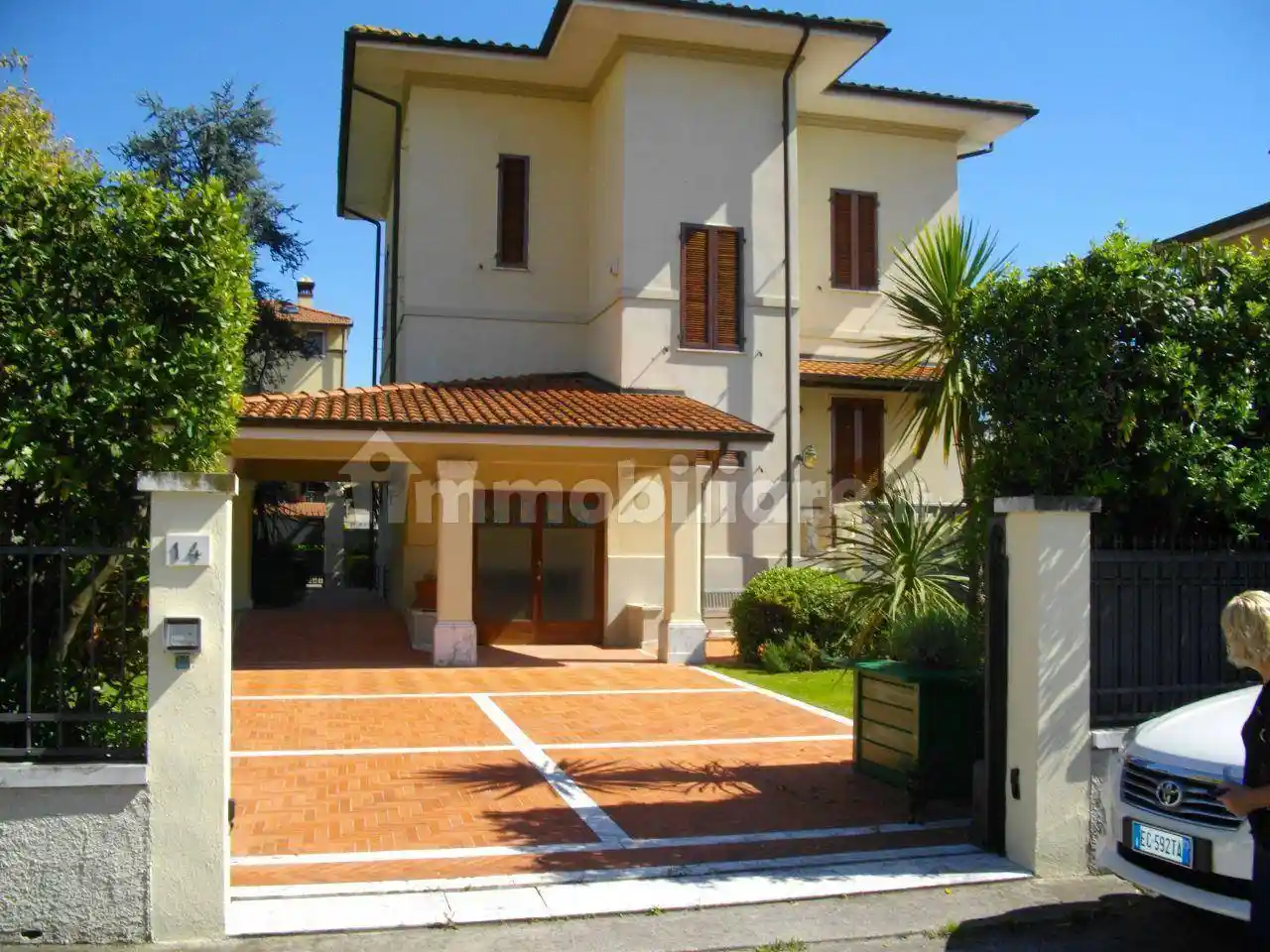 Villa in vendita a Pietrasanta