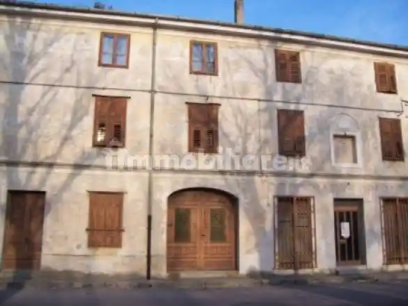 Palazzo - Edificio in vendita a Aquileia