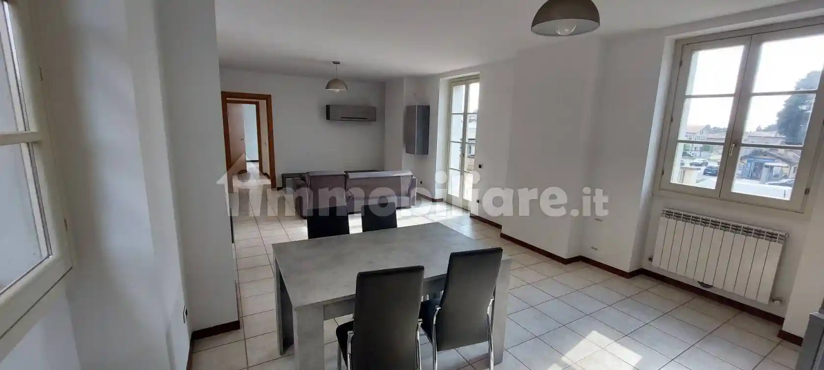 Bilocale via Spluga 6, Centro, Cernusco Lombardone - foto 5