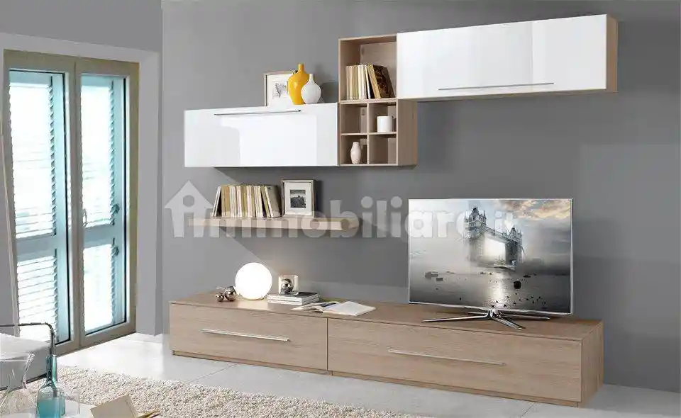 Trilocale viale Giuseppe Mazzini, Centro, Alba Adriatica - foto 2