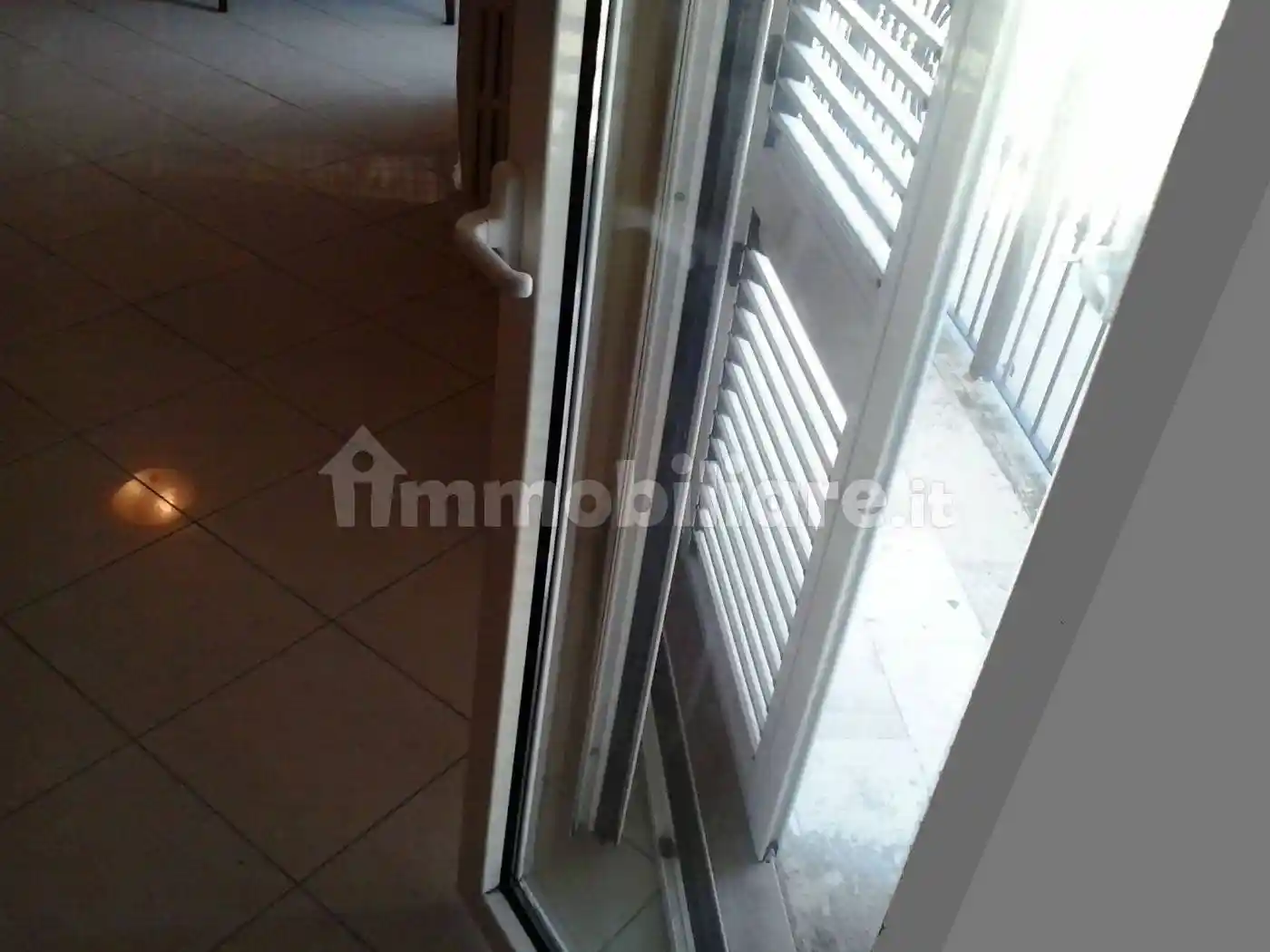 Trilocale viale Giuseppe Mazzini, Centro, Alba Adriatica - foto 4