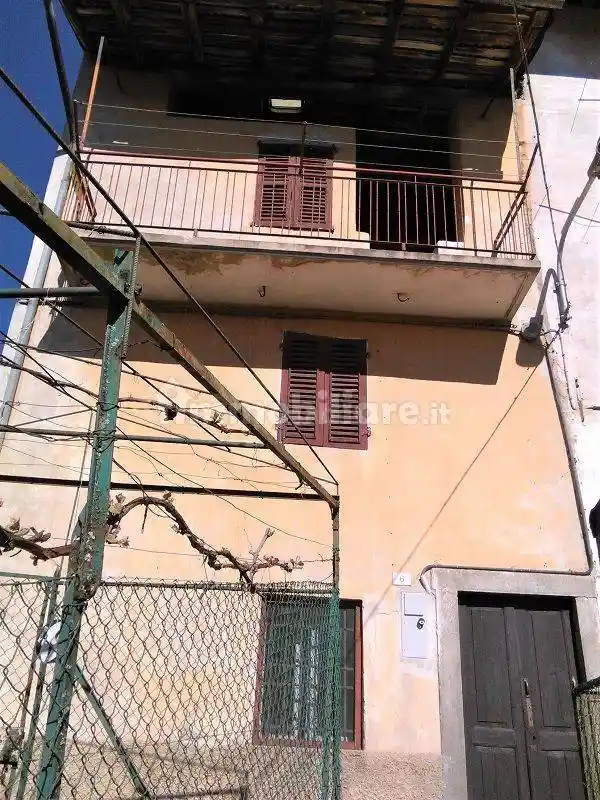 Casa indipendente in vendita a Premolo