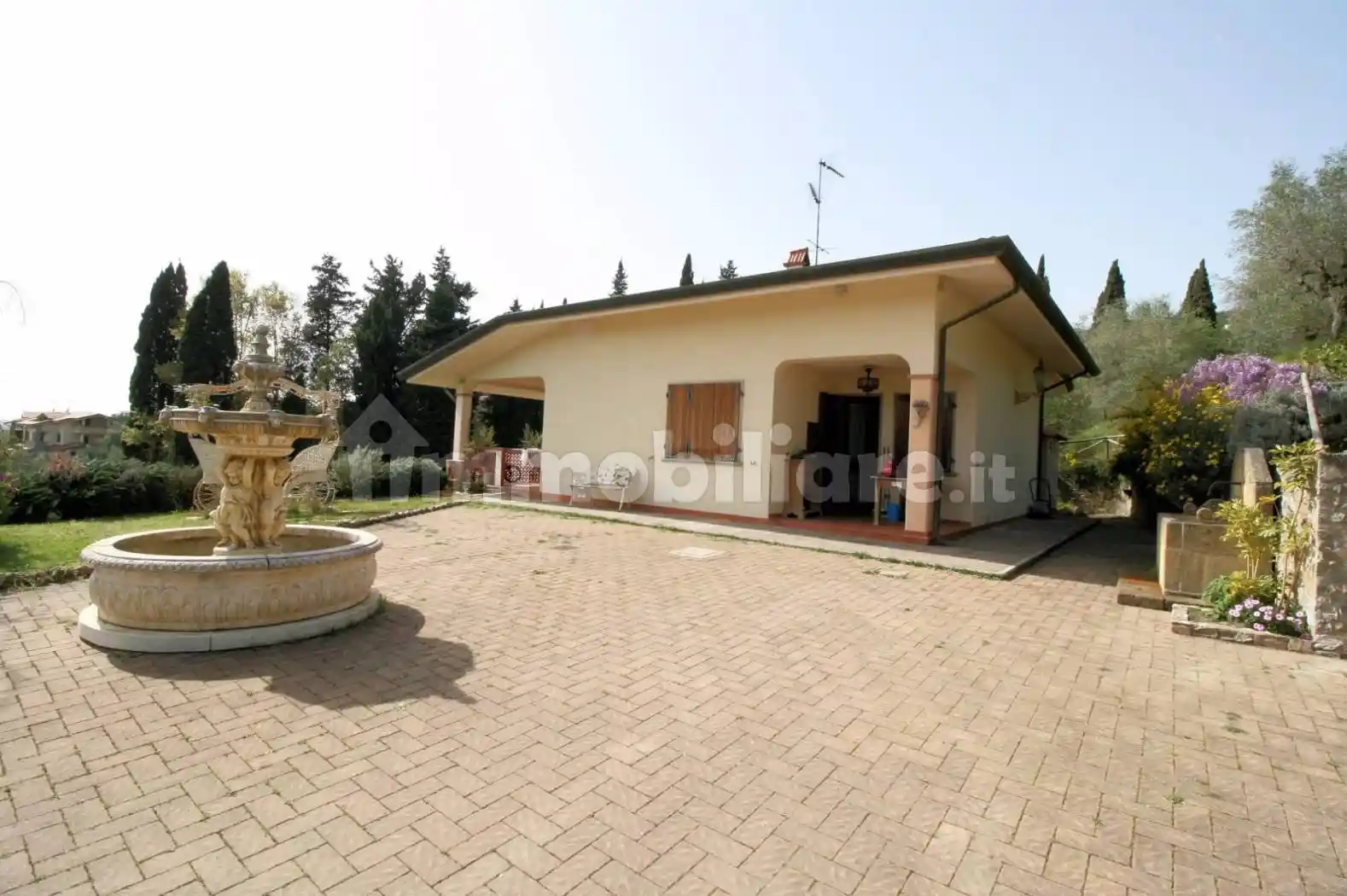 Villa in vendita a Massarosa