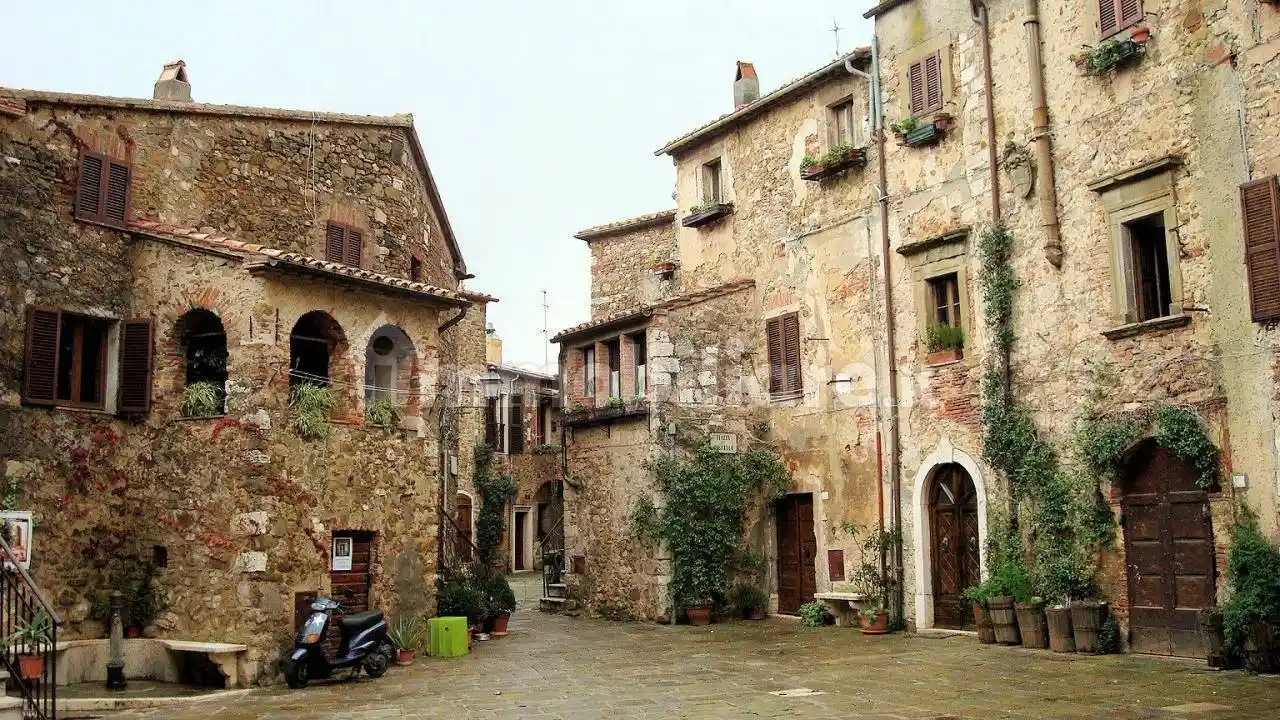 Casa indipendente in vendita a Manciano