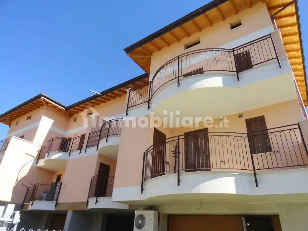 Villetta a schiera in vendita a Novara