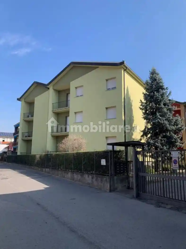 Appartamento in vendita a Mede