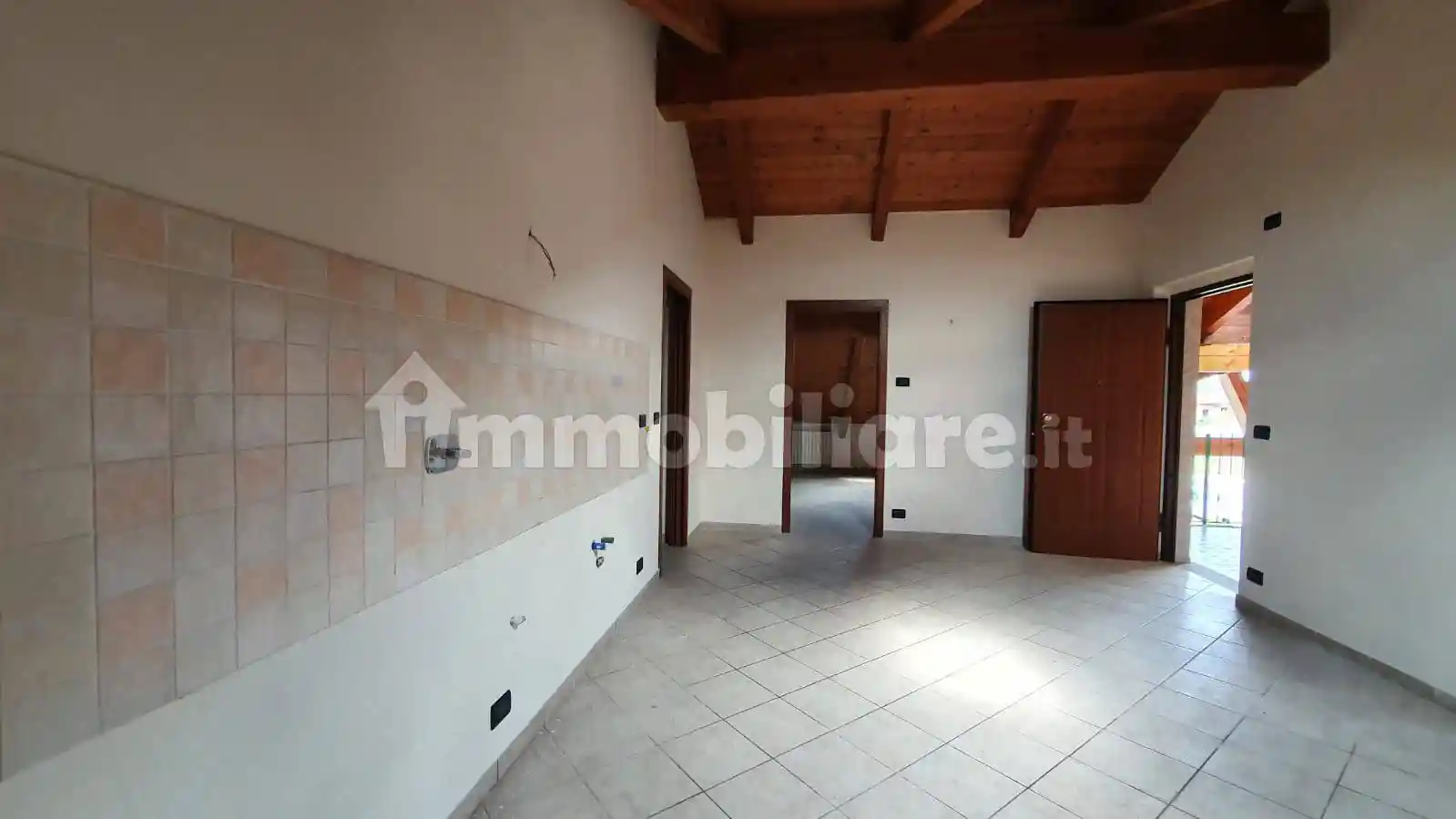 Mansarda via Pasta 6, Centro, Buttigliera d'Asti - foto 5