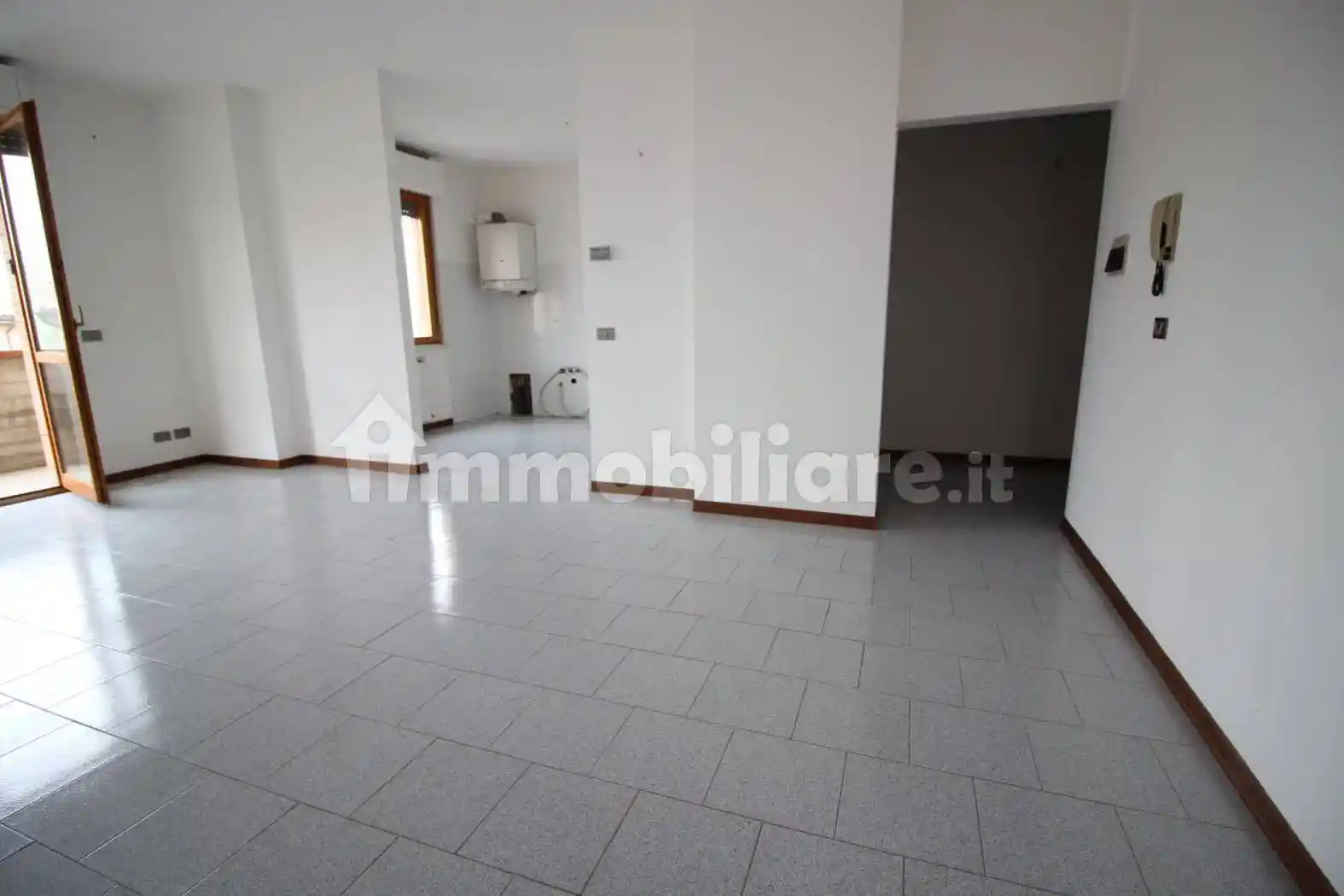 Appartamento in vendita a Monteroni d'Arbia